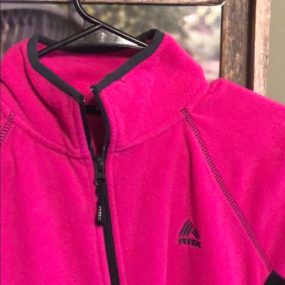 Jacket - Picture 2 of 3